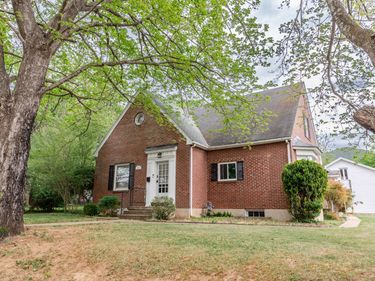 2326 Chestnut Ave , Buena Vista, VA 24416