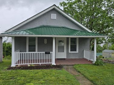 532 N Beverly Ave , Covington, VA 24426