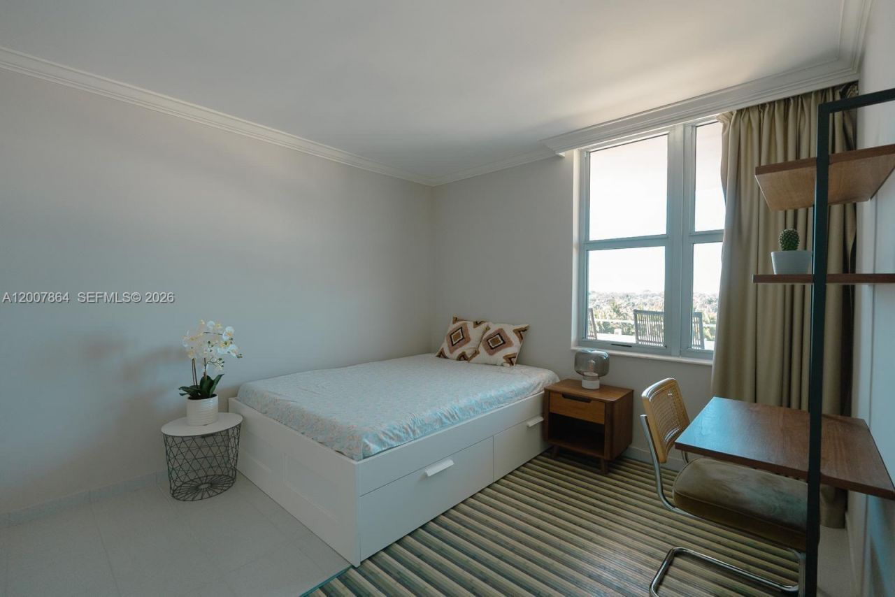 9225 Collins Ave , Unit 812, Surfside, FL 33154 Photo