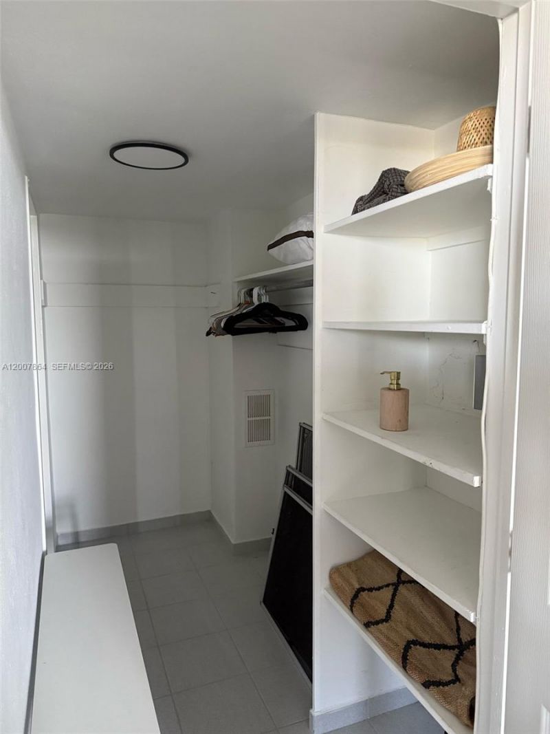 9225 Collins Ave , Unit 812, Surfside, FL 33154 Photo