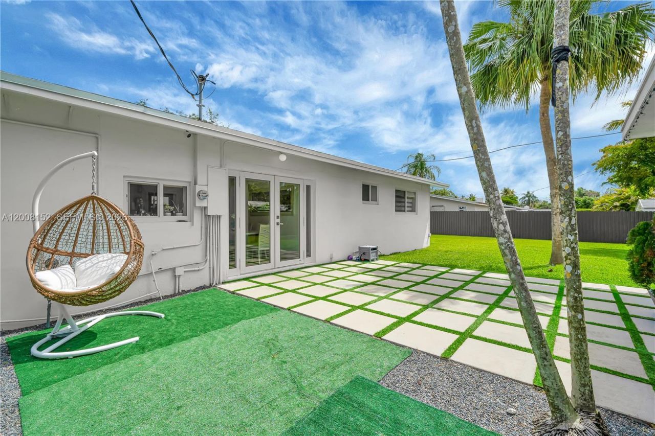 8640 SW 125th St, Miami, FL 33156 Photo