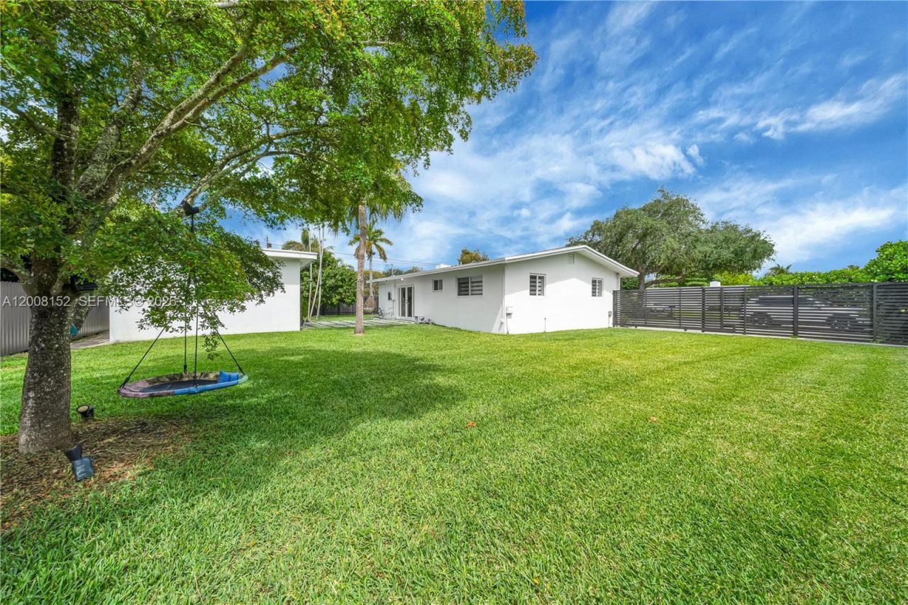8640 SW 125th St, Miami, FL 33156 Photo