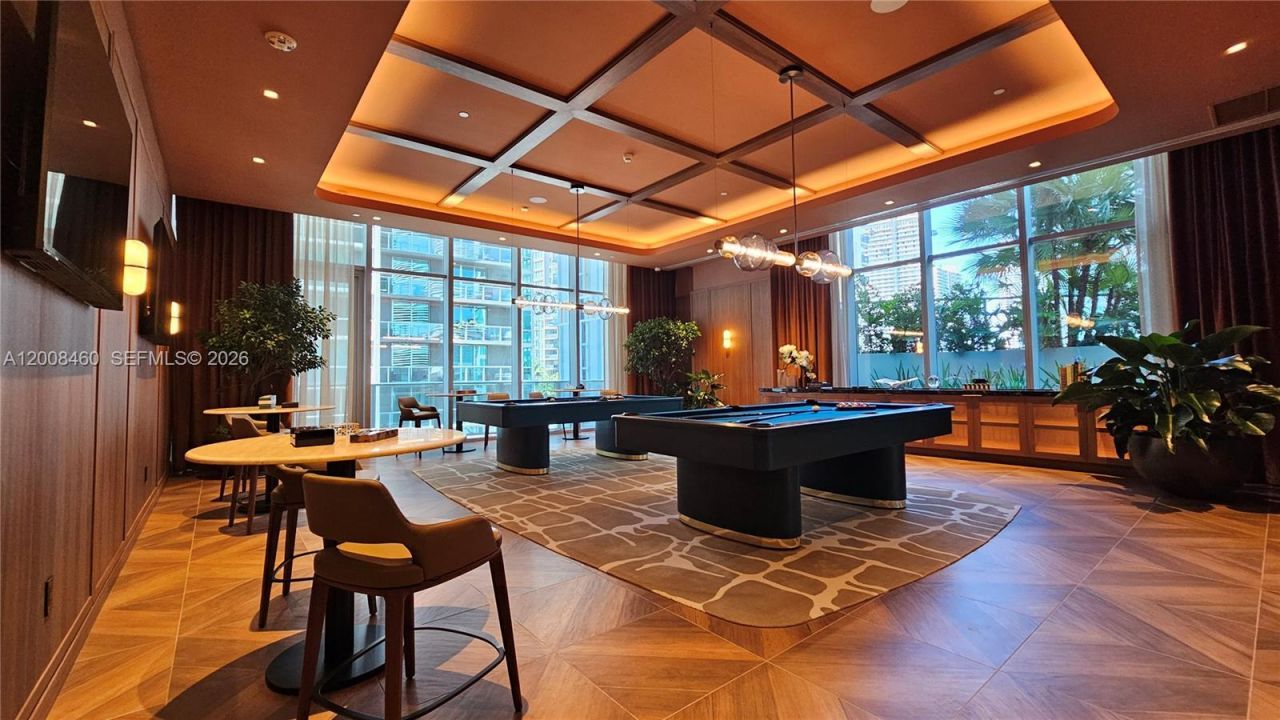 77 SE 5th Street, Unit 4014, Miami, FL 33131 Photo
