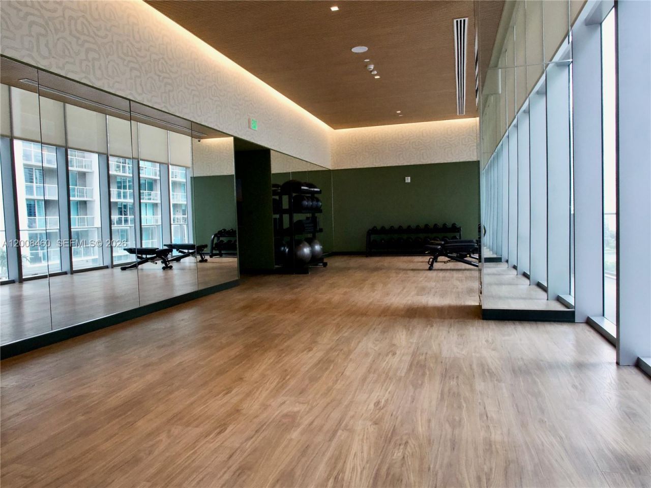 77 SE 5th Street, Unit 4014, Miami, FL 33131 Photo