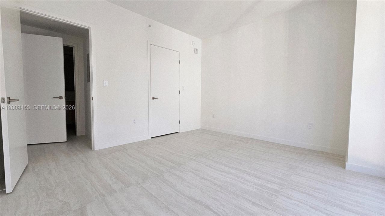 77 SE 5th Street, Unit 4014, Miami, FL 33131 Photo