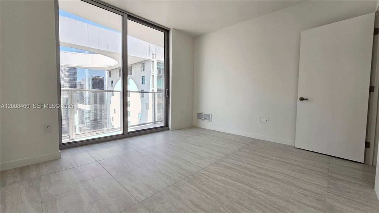 77 SE 5th Street, Unit 4014, Miami, FL 33131 Photo
