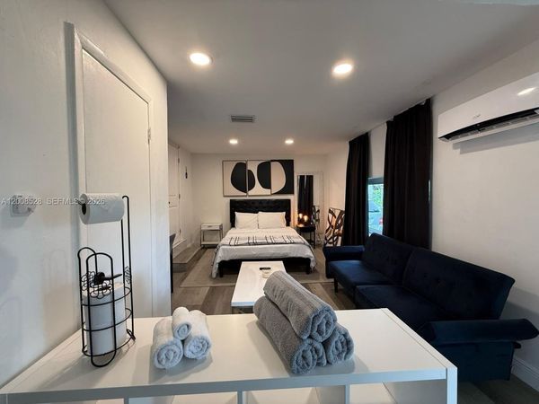 501 NE 70th St , Unit 3, Miami, FL 33138