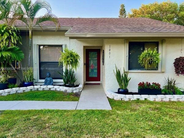 3064 S Oakland Forest Dr, Unit 1001, Oakland Park, FL 33309