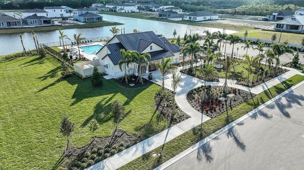 3594 SE Cedarstone Place, Port Saint Lucie, FL 34984 Photo