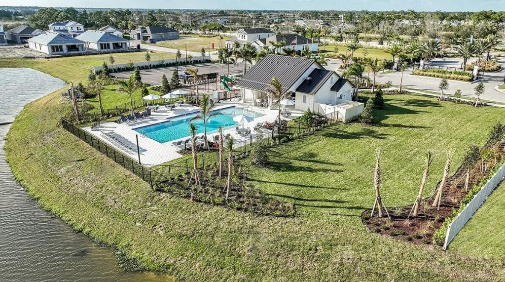 3594 SE Cedarstone Place, Port Saint Lucie, FL 34984 Photo
