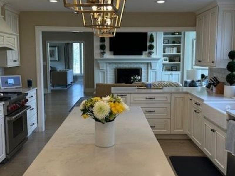 994 Robinwood Hills Drive, Akron, OH 44333 Photo 3