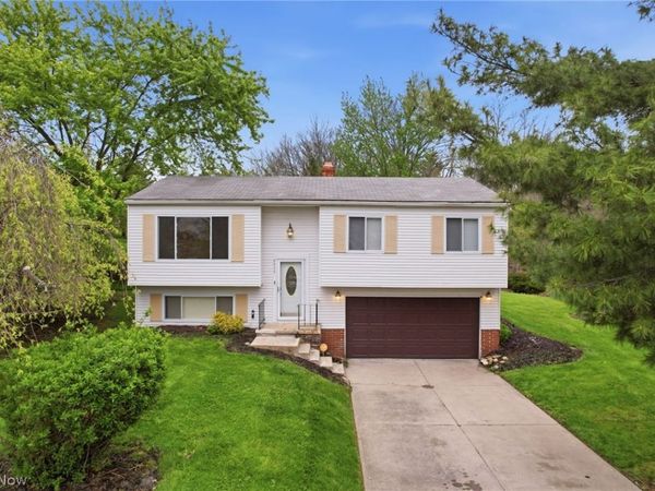 6638 Deer Court , Bedford Heights, OH 44146