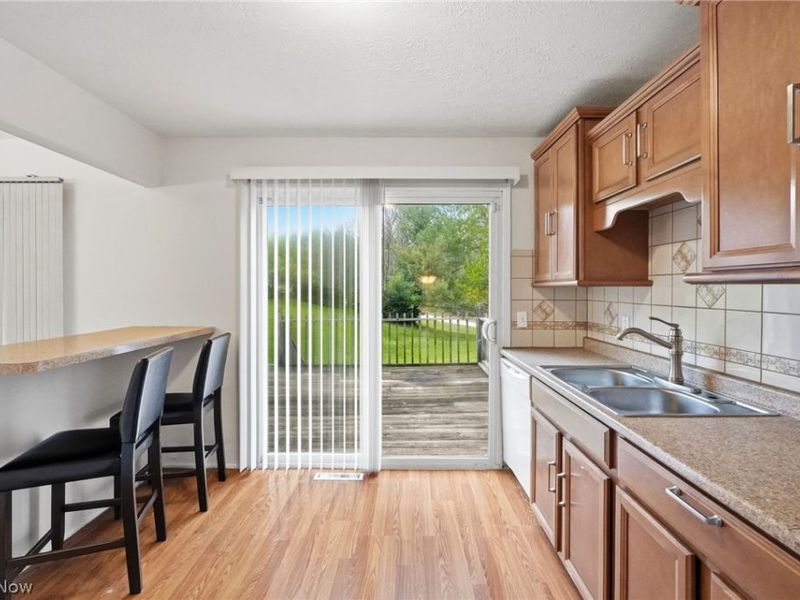 6638 Deer Court, Bedford Heights, OH 44146 Photo 13