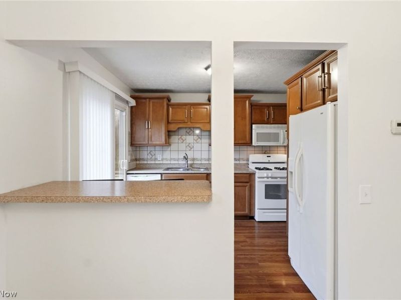 6638 Deer Court, Bedford Heights, OH 44146 Photo 14