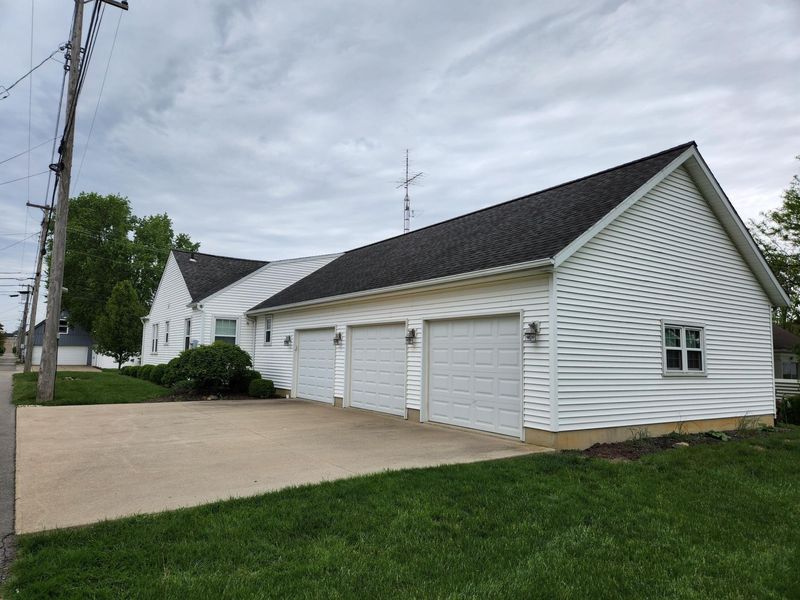 107 W Plum Street, New Bremen, OH 45869 Photo 3
