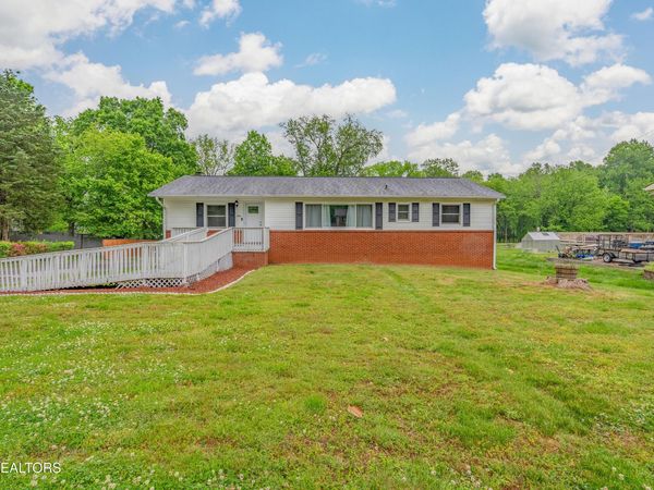 404 Bridge View Lane, Knoxville, TN 37914