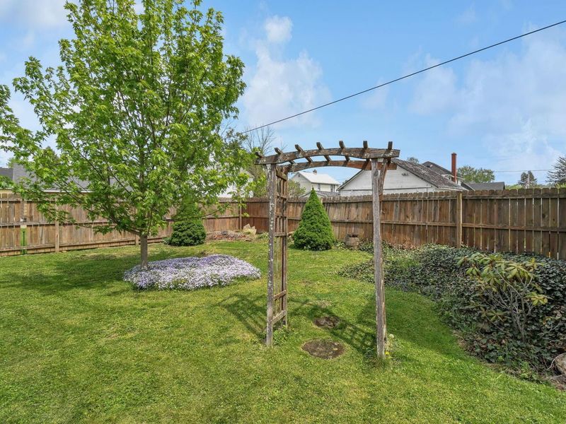 112 N Catherine Street , Mount Vernon, OH 43050 Photo 22