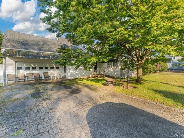 60 Meadow Lane , Lawrence, NY 11559