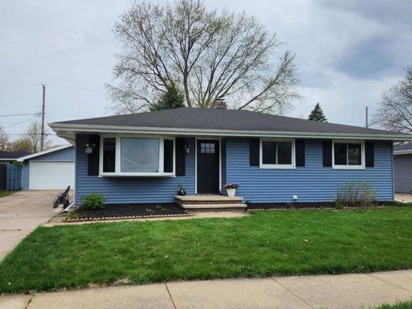 319 S MIDPARK DRIVE, Appleton, WI 54915