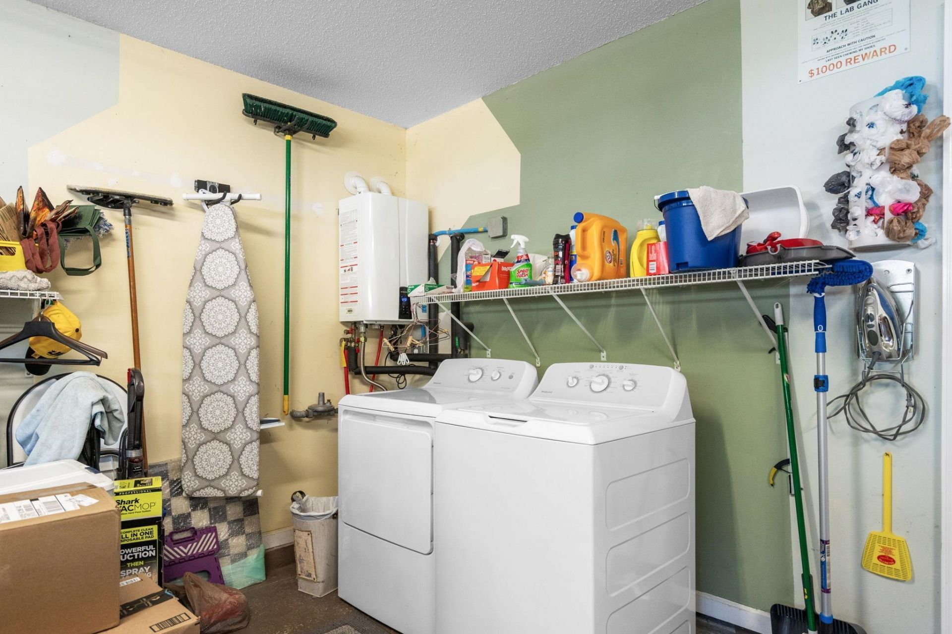 606 Leprachaun Ln. Photo 21