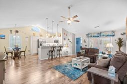 606 Leprachaun Ln. photo 4