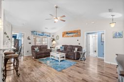 606 Leprachaun Ln. photo 4