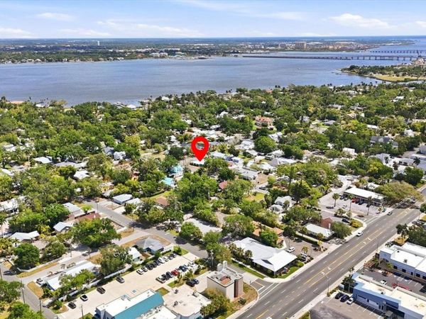 301 28TH STREET W, BRADENTON, FL 34205