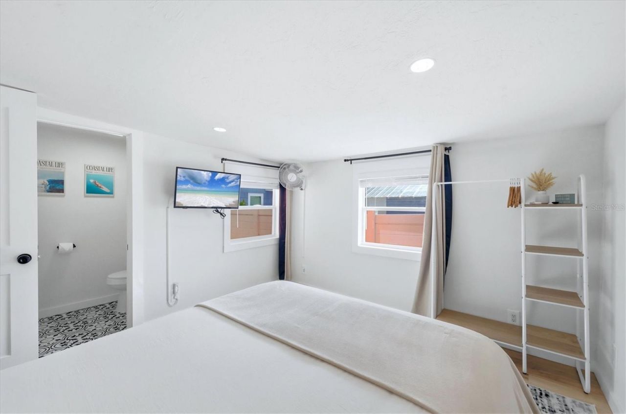 301 28th Street W, Bradenton, FL 34205 Photo