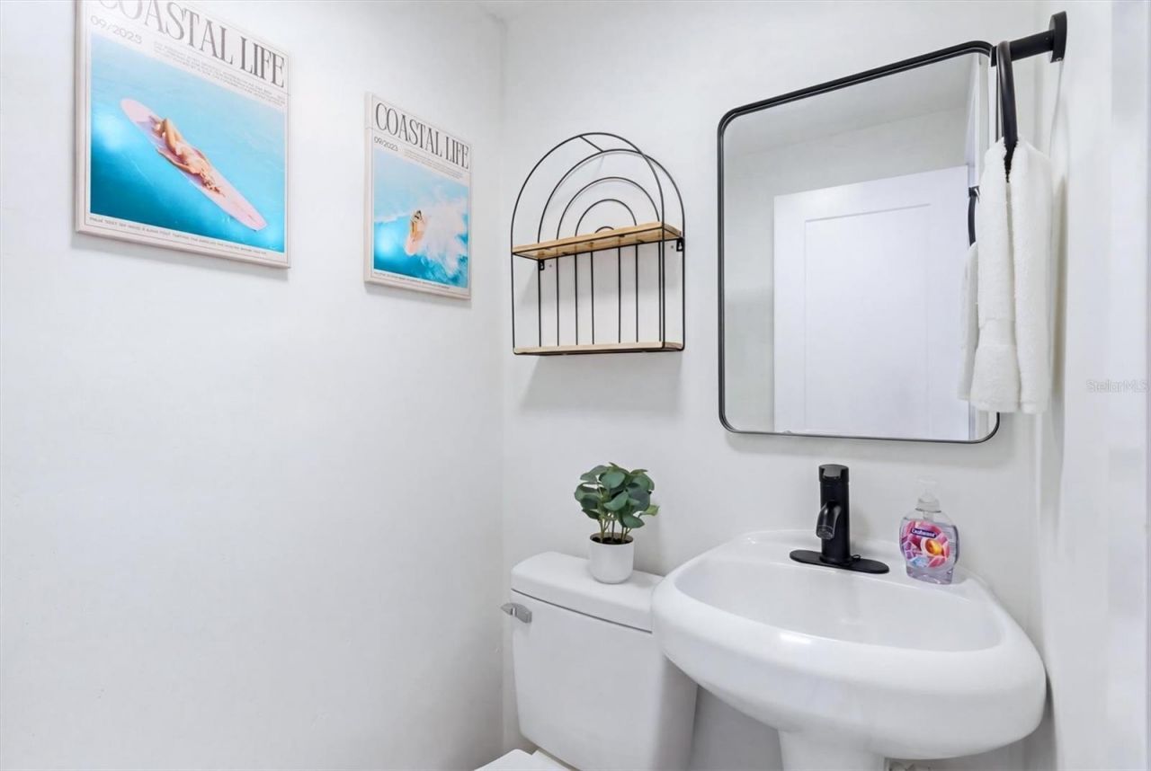 301 28th Street W, Bradenton, FL 34205 Photo