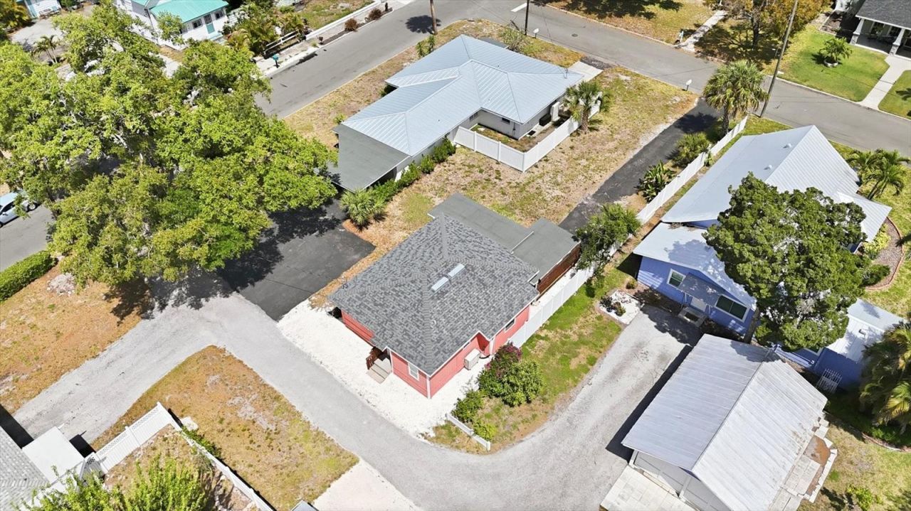 301 28th Street W, Bradenton, FL 34205 Photo