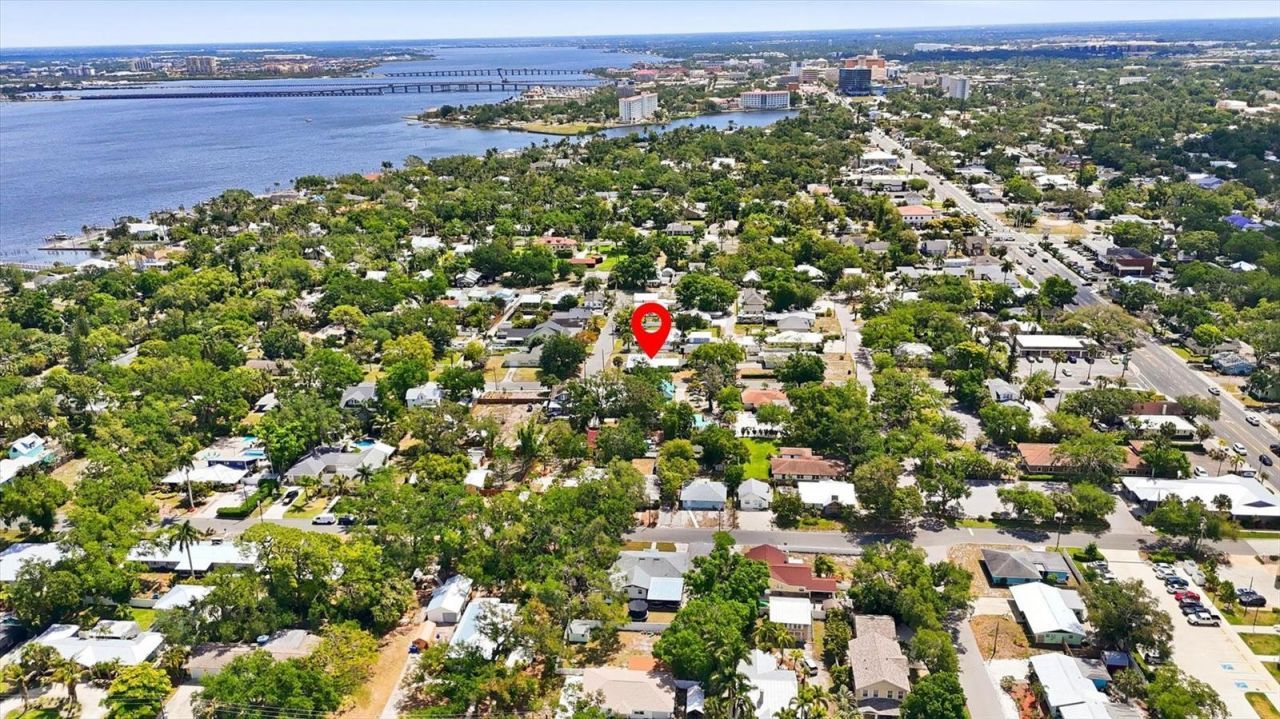 301 28th Street W, Bradenton, FL 34205 Photo