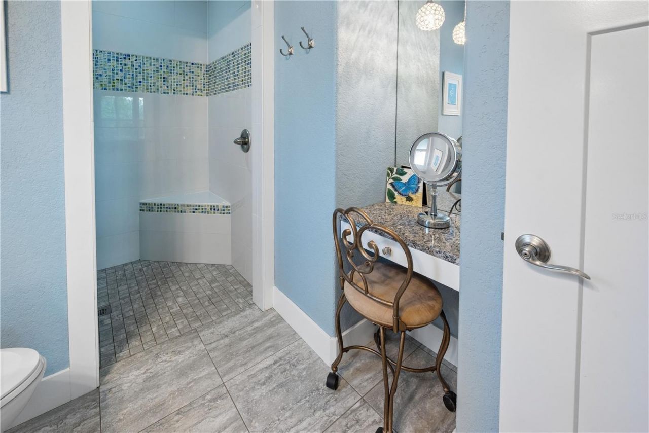 3709 NW 67th Terrace , Bell, FL 32619 Photo