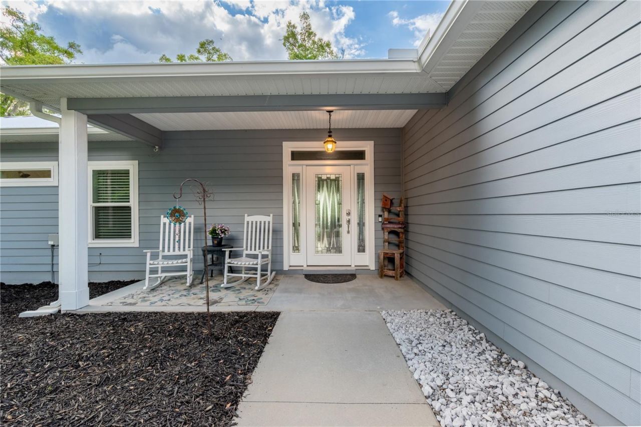 3709 NW 67th Terrace , Bell, FL 32619 Photo