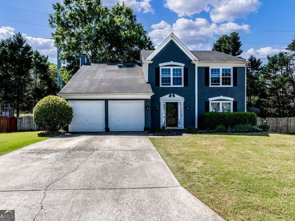 660 Glenbarrett Court NE, Marietta, GA 30066