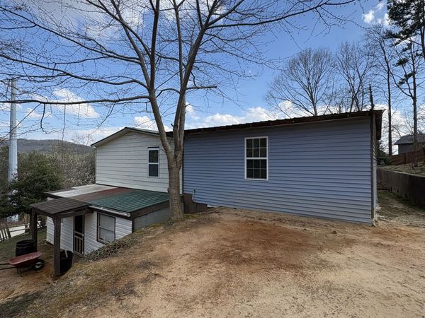 38 Karate Lane, Tiger, GA 30576