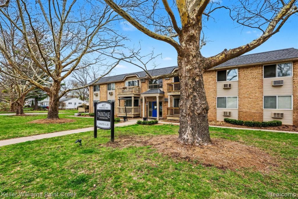 417 Parkdale Ave #20, Rochester, MI 48307 Main Photo