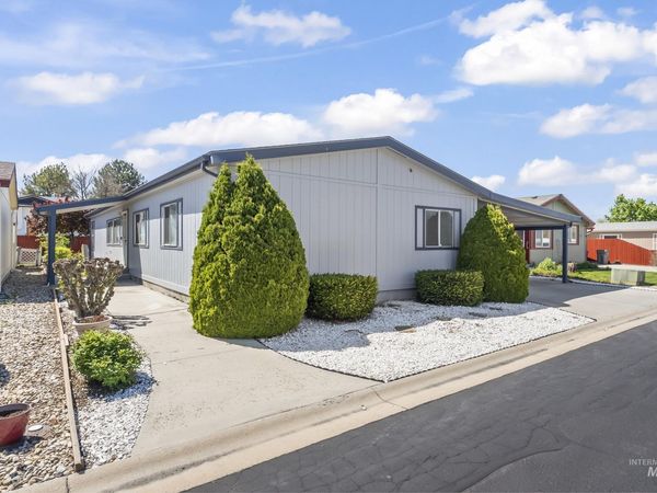 2714 Gold Harbor Dr, Caldwell, ID 83605