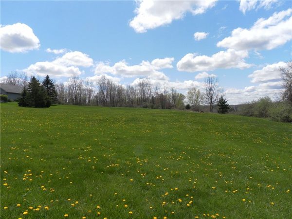 Whitney Rd E , Fairport, NY 14450