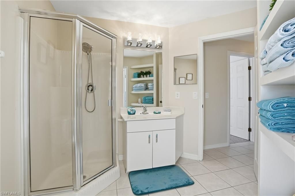 4925 Sorrento Ct, Cape Coral, FL 33904 Photo