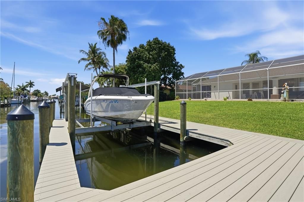 4925 Sorrento Ct, Cape Coral, FL 33904 Photo