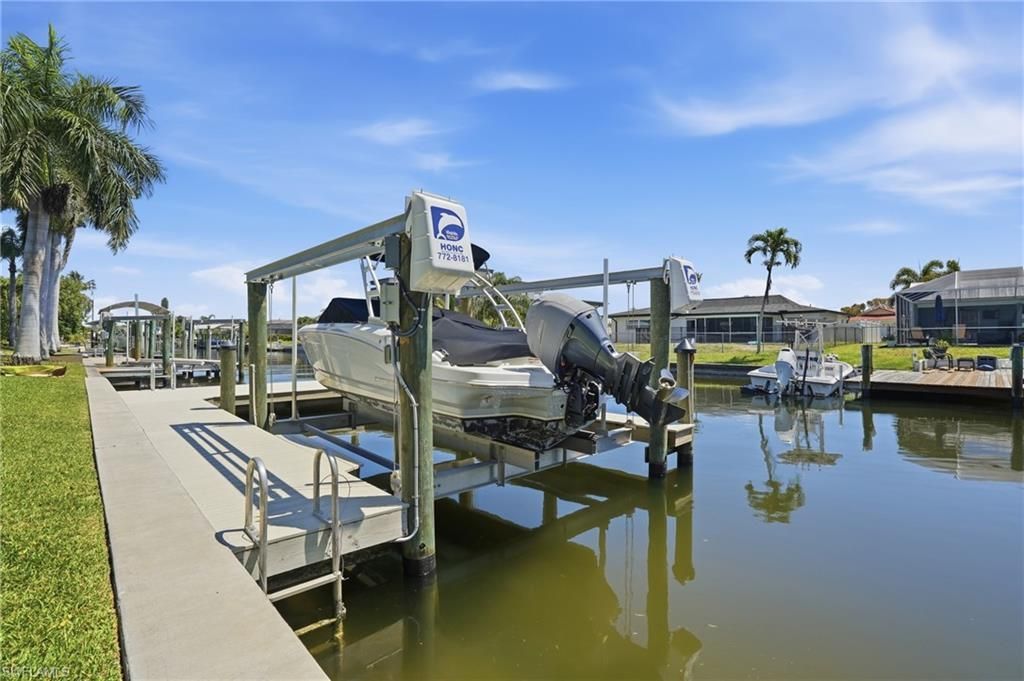 4925 Sorrento Ct, Cape Coral, FL 33904 Photo