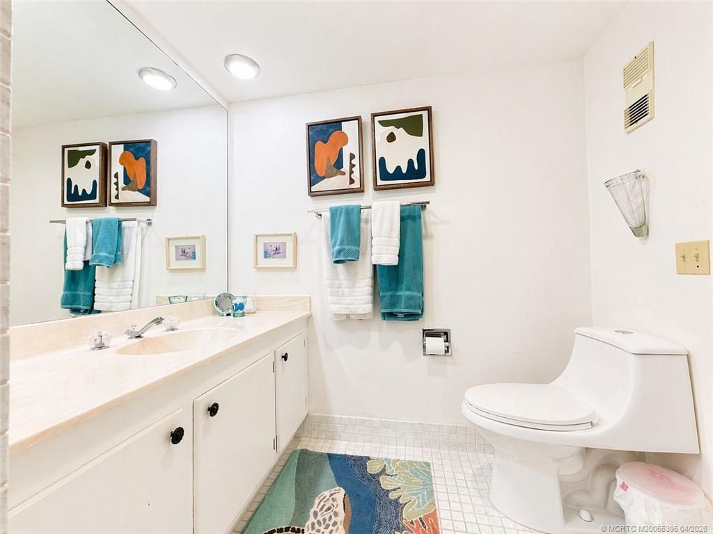 3432 NE Causeway Blvd., Unit 104, Jensen Beach, FL 34957 Photo