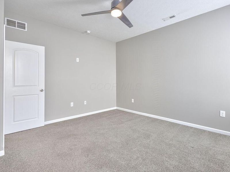 6011 Deansboro Drive, Westerville, OH 43081 Photo 14