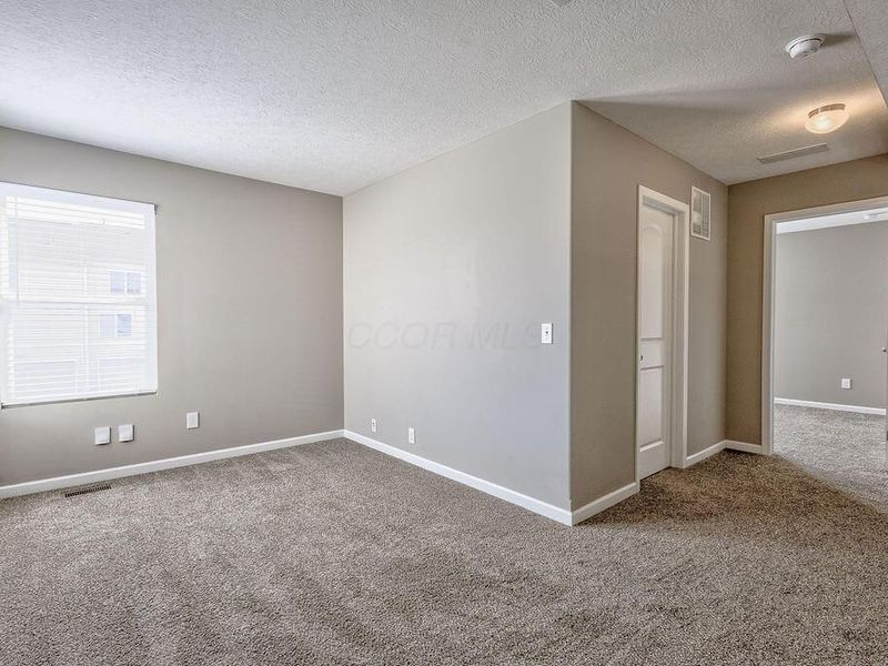 6011 Deansboro Drive, Westerville, OH 43081 Photo 19