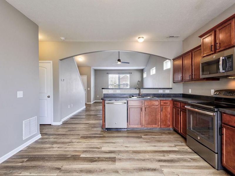 6011 Deansboro Drive, Westerville, OH 43081 Photo 8