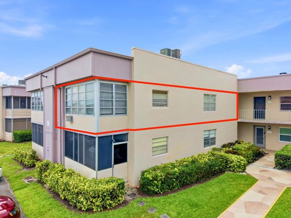 801 Flanders Q, Delray Beach, FL 33484