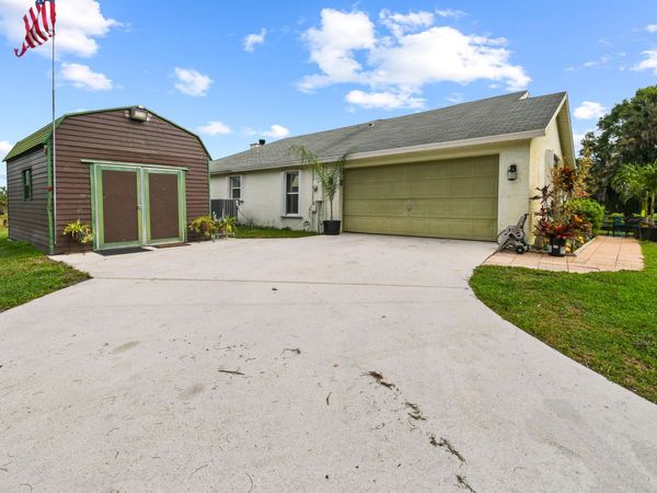 9340 Carlton Road, Port St. Lucie, FL 34987