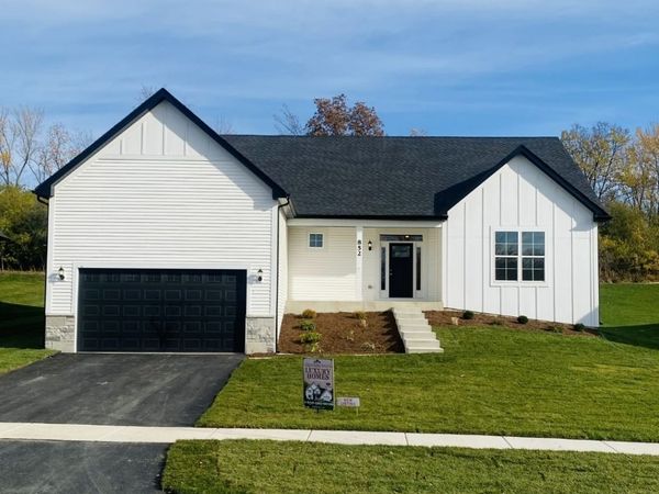 852 Timber Oak Lane , Yorkville, IL 60560