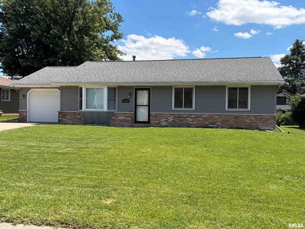 5732 W COLT Drive, Peoria, IL 61607