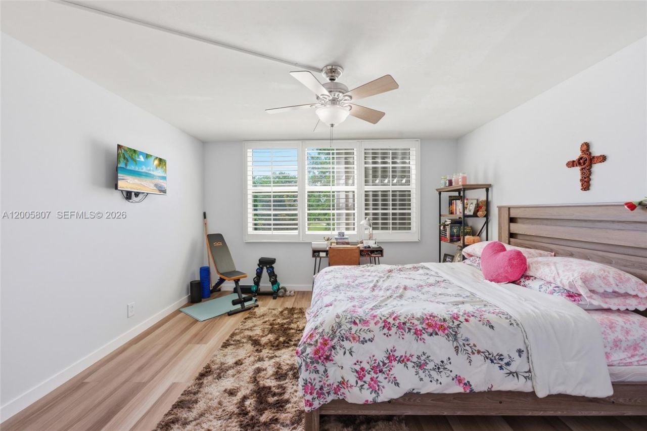 625 Oaks Dr , Unit 304, Pompano Beach, FL 33069 Photo